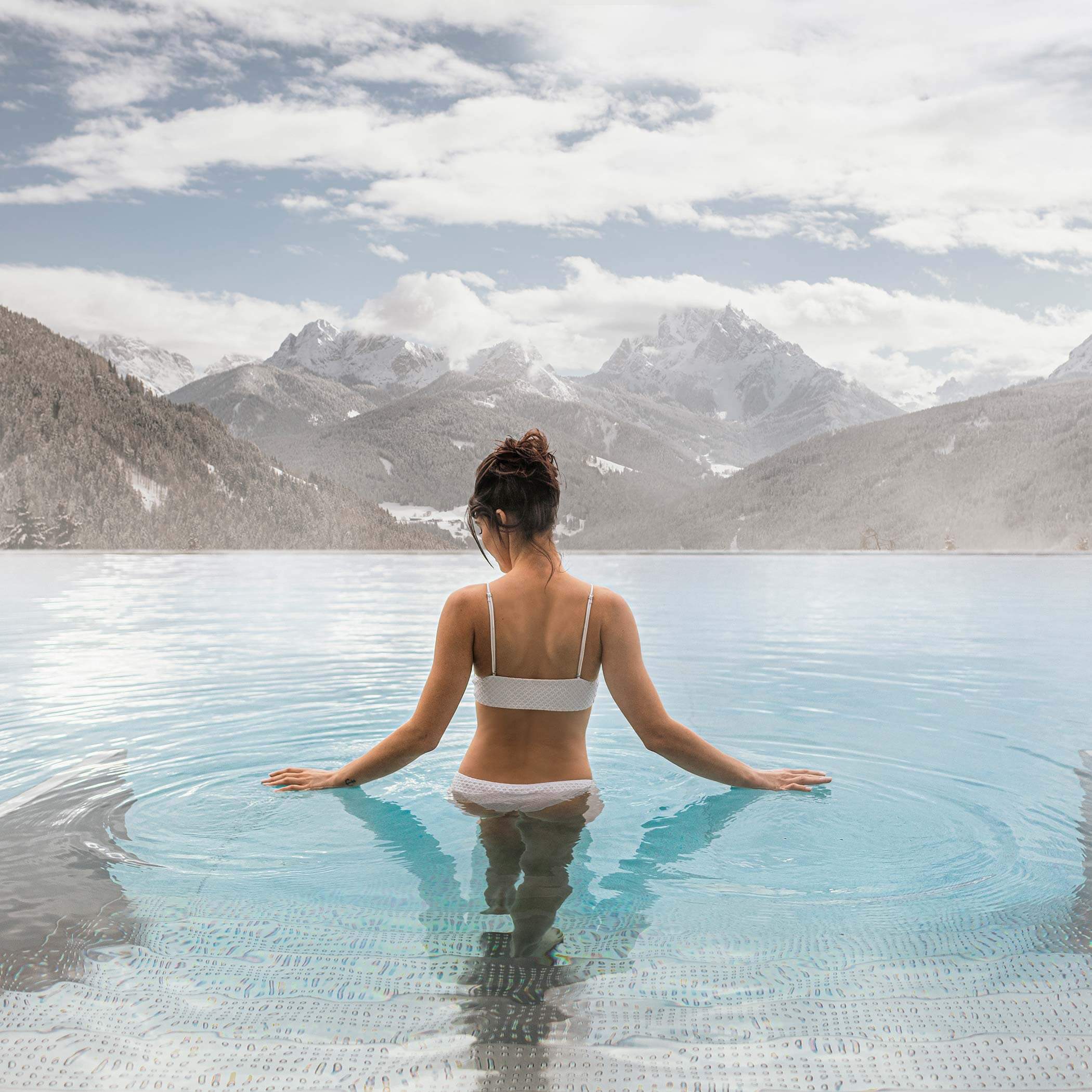 Hotels mit Pool in den Dolomiten